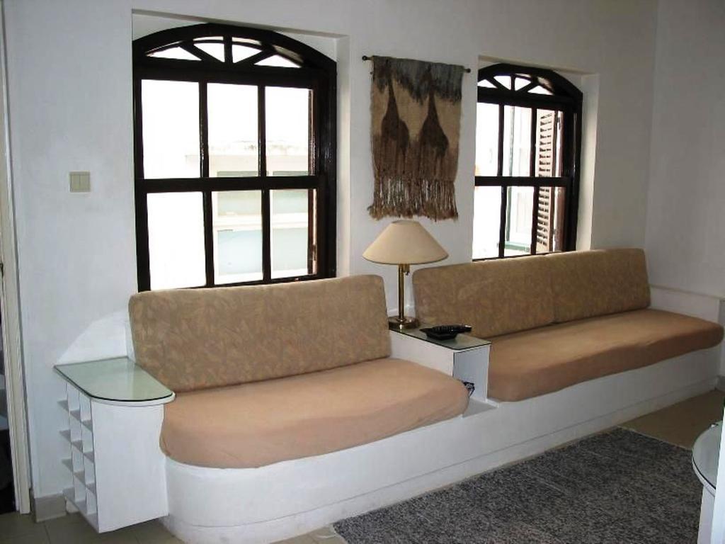 Casa Amarela Guesthouse Лагуш Номер фото
